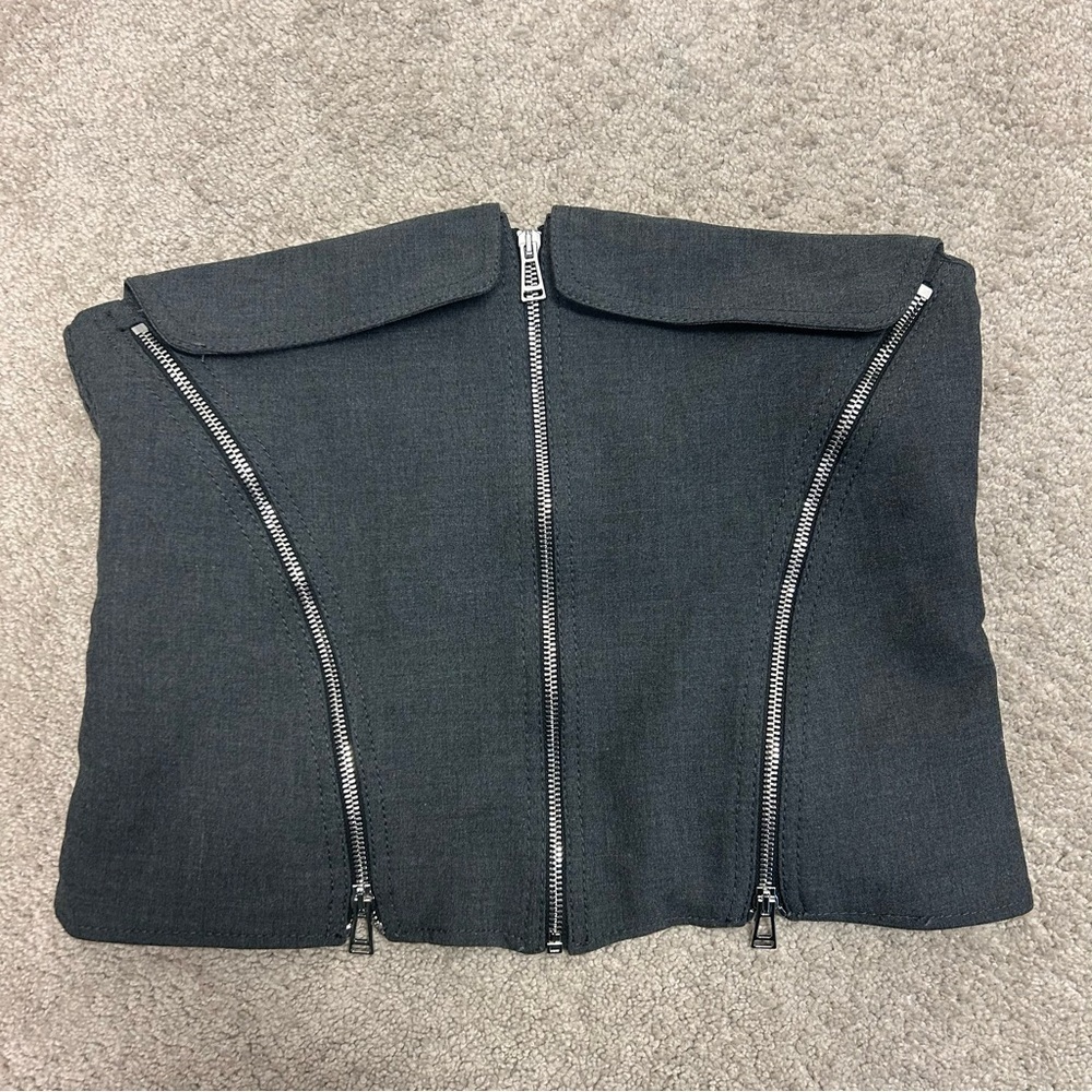 ZARA ZW COLLECTION GRAY BUSTIER ZIPPERED TOP Sz L sleeveless bloggers fave
